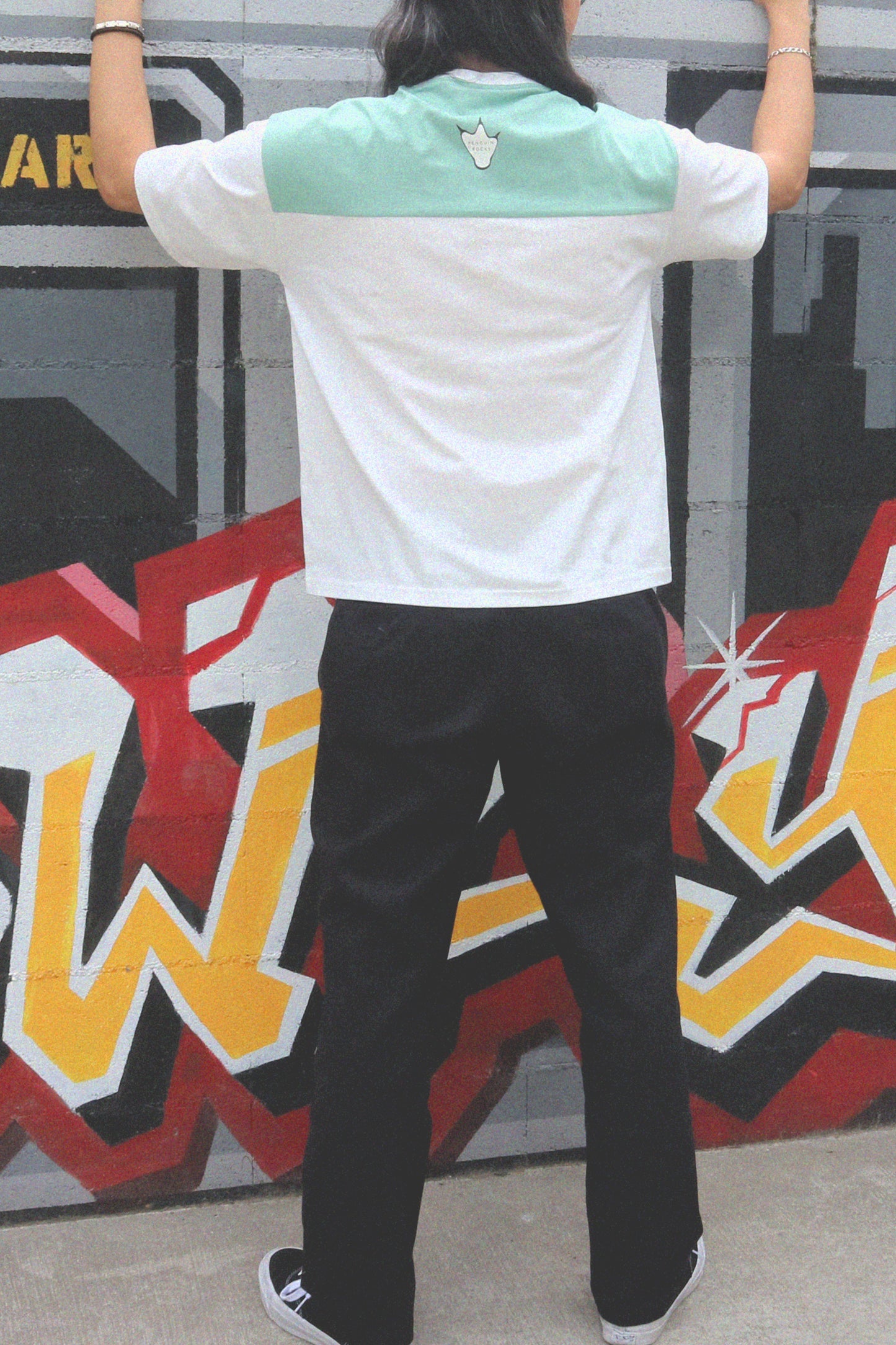 PENGUIN ROCK TEE