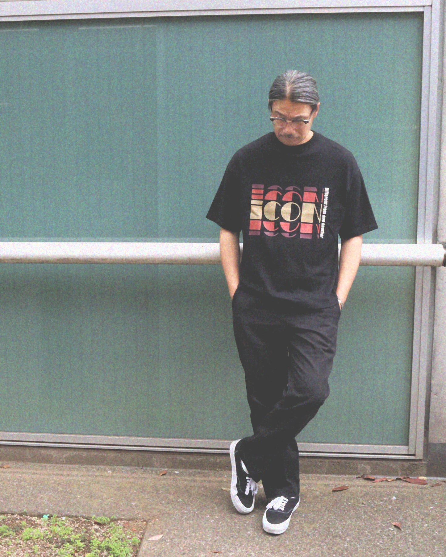 ICON TEE