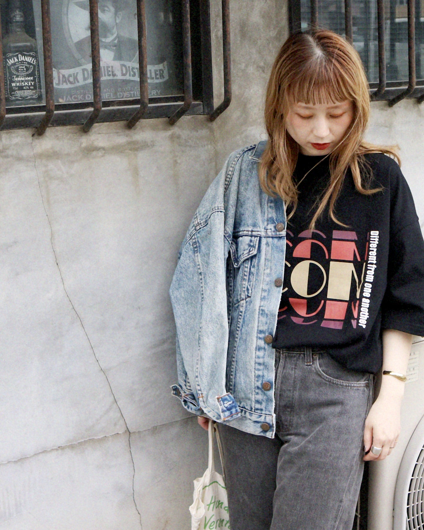 ICON TEE