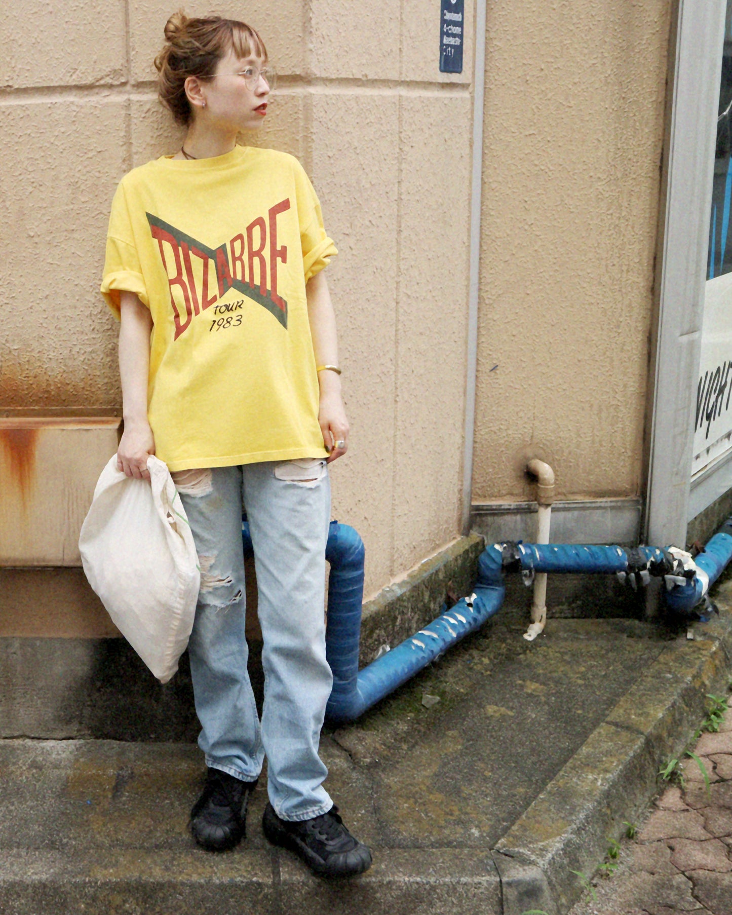 BIZARRE TOUR 1983 TEE