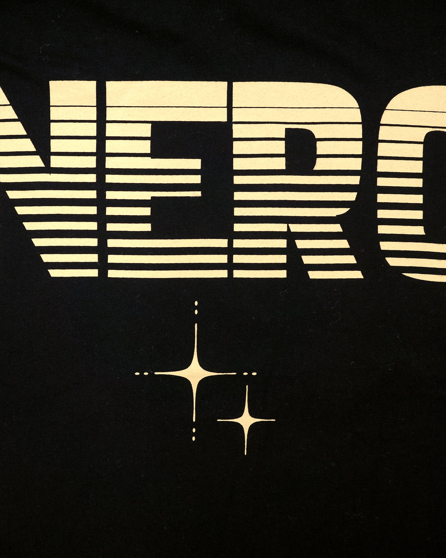NERO TEE