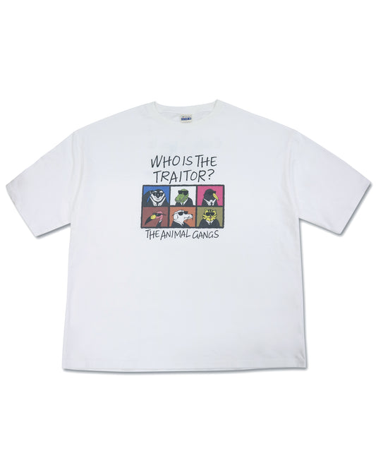 WHO IS THE TRAITOR? Tee