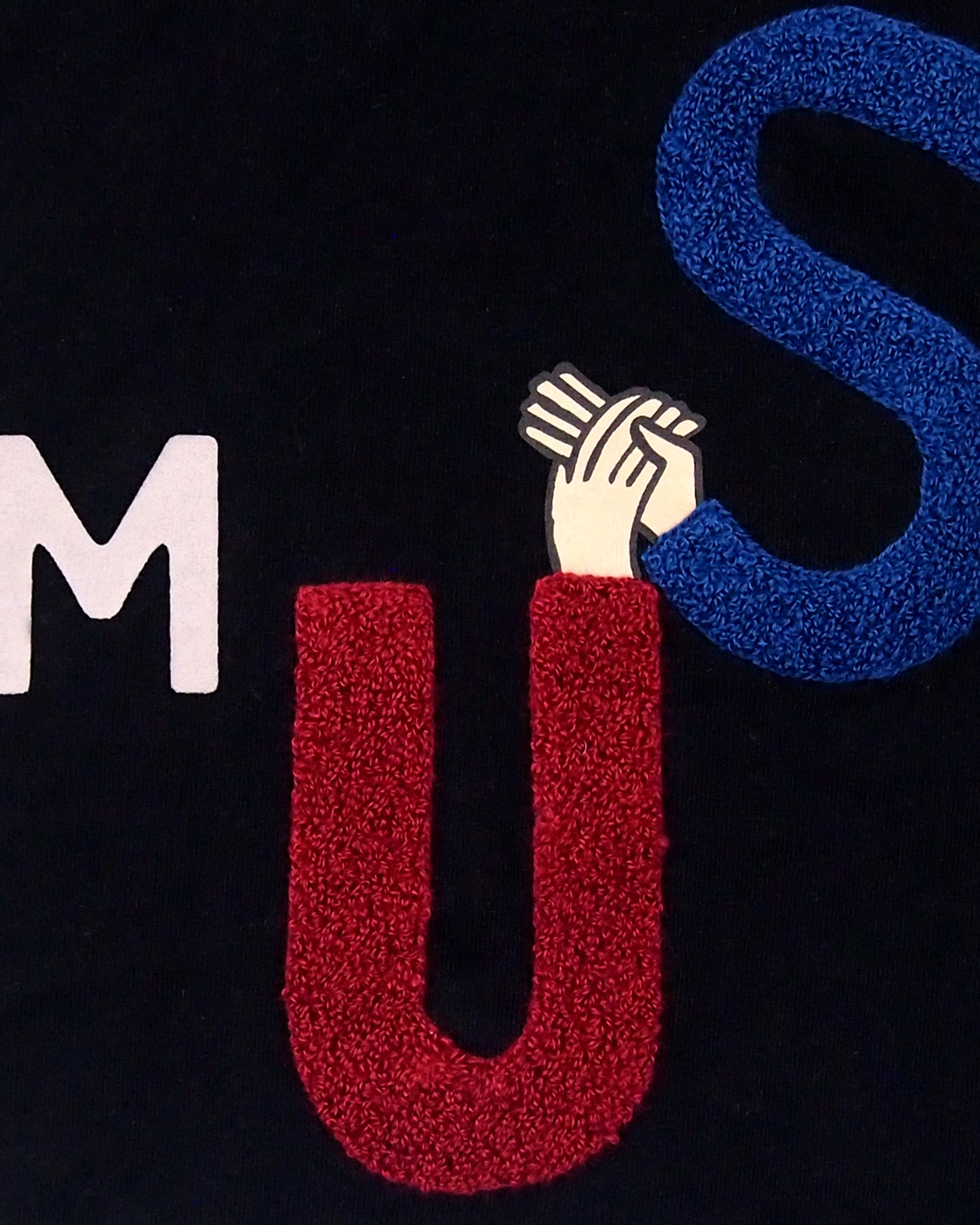 Shake Hand TEE